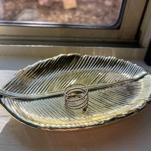 light gold spiral ring